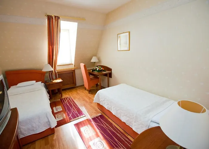 Goecsej Palatinus Etterem Es Panzio Zalaegerszeg